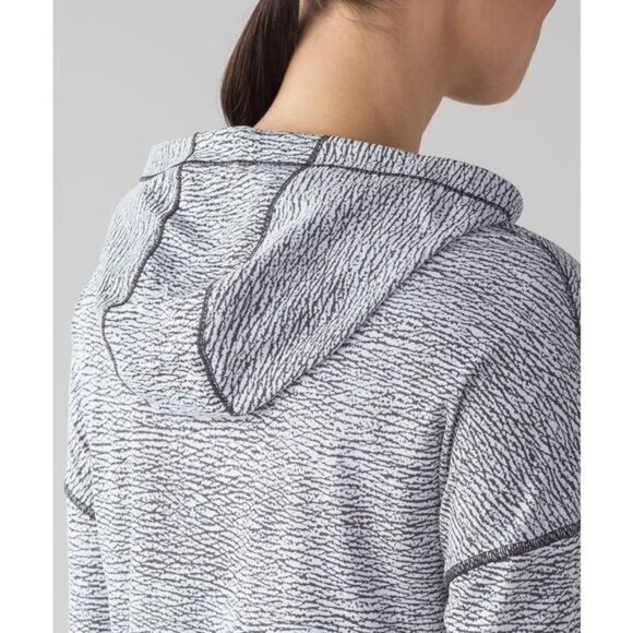 LULULEMON Squad Goals Hoodie Size 4 Sheer Luon Pebble Jacquard V1 White Black - Picture 4 of 8